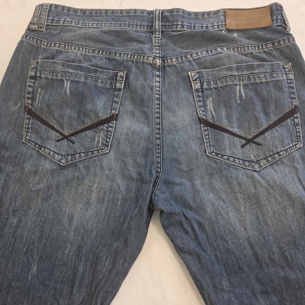 Sean John Hamilton Distressed Ripped Denim Relaxed Fit Jeans Men W36 L32 - Picture 2 of 11